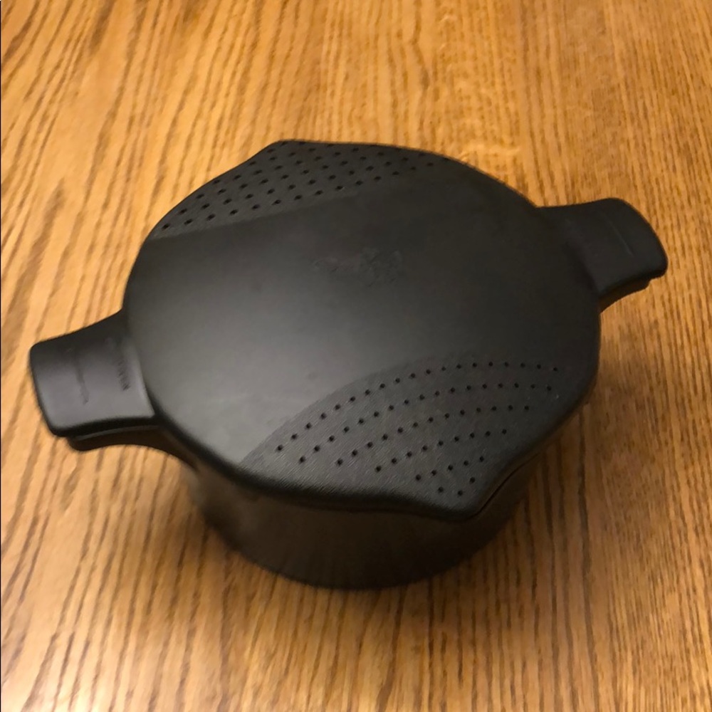 Pampered chef 2quart micro cooker